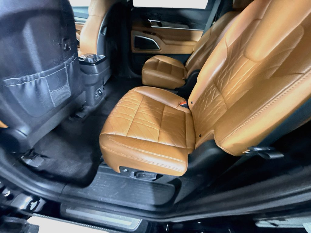 Used 2023 Kia Telluride SX Prestige X-Pro AWD/4WD image 29