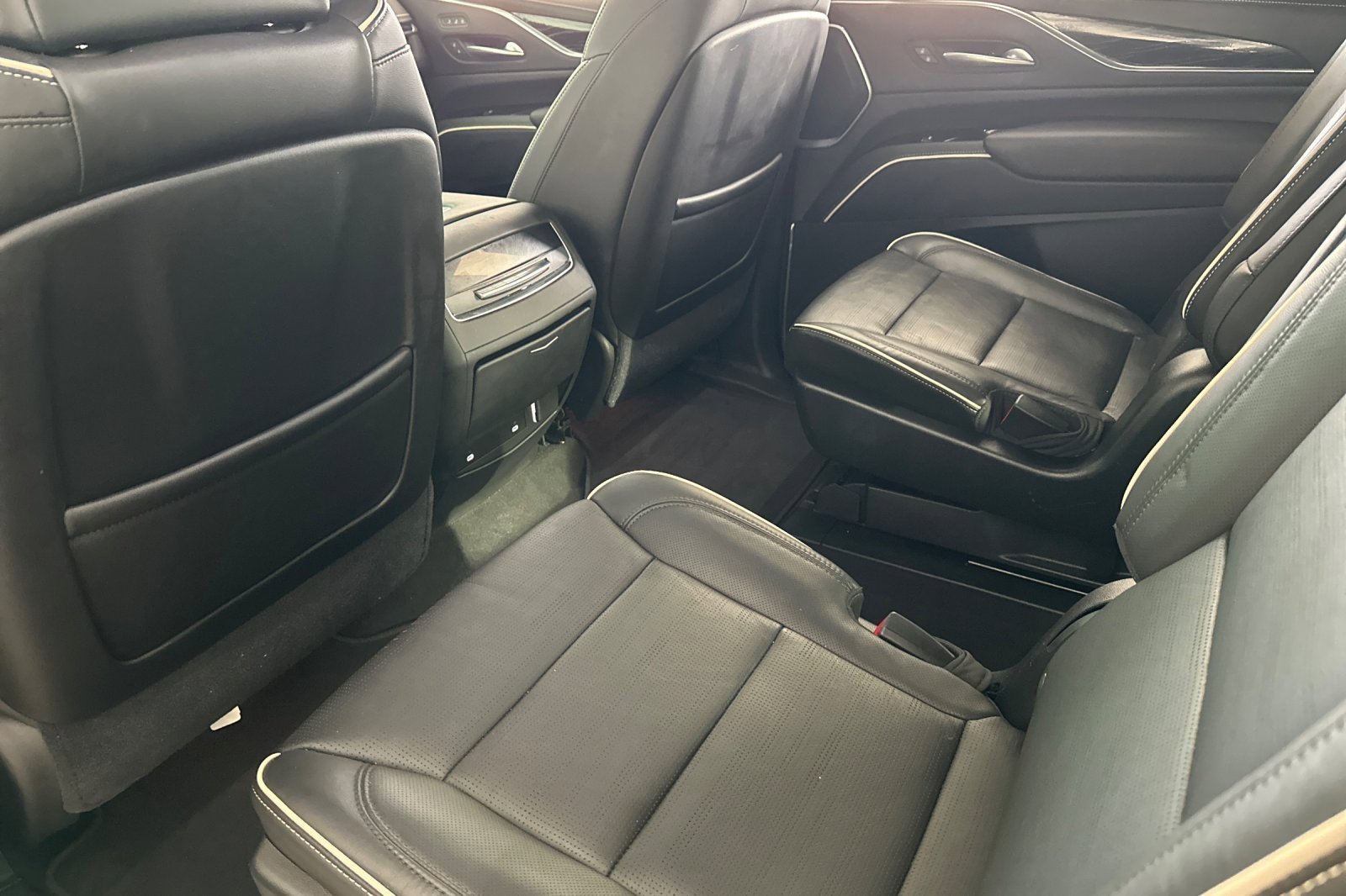 Used 2021 Cadillac Escalade Sport w/ Driver Assist Tech Package image 12