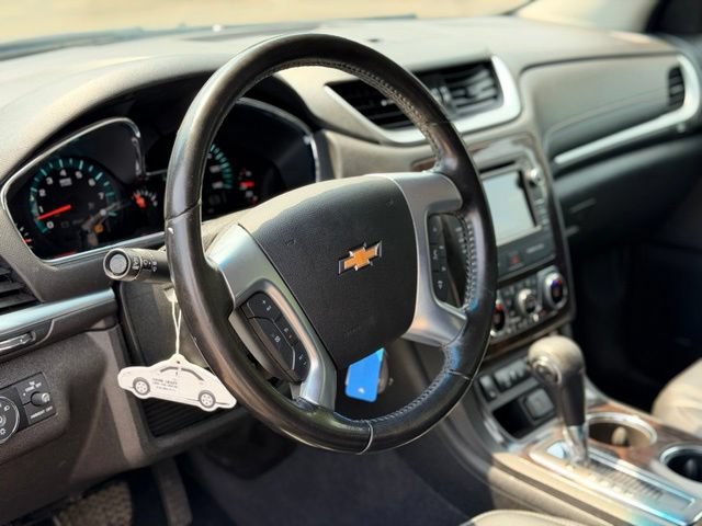 Used 2015 Chevrolet Traverse LT FWD image 8