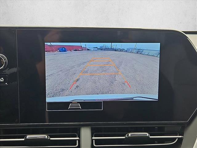 New 2026 Chevrolet Trax RS w/ Sunroof Package image 13
