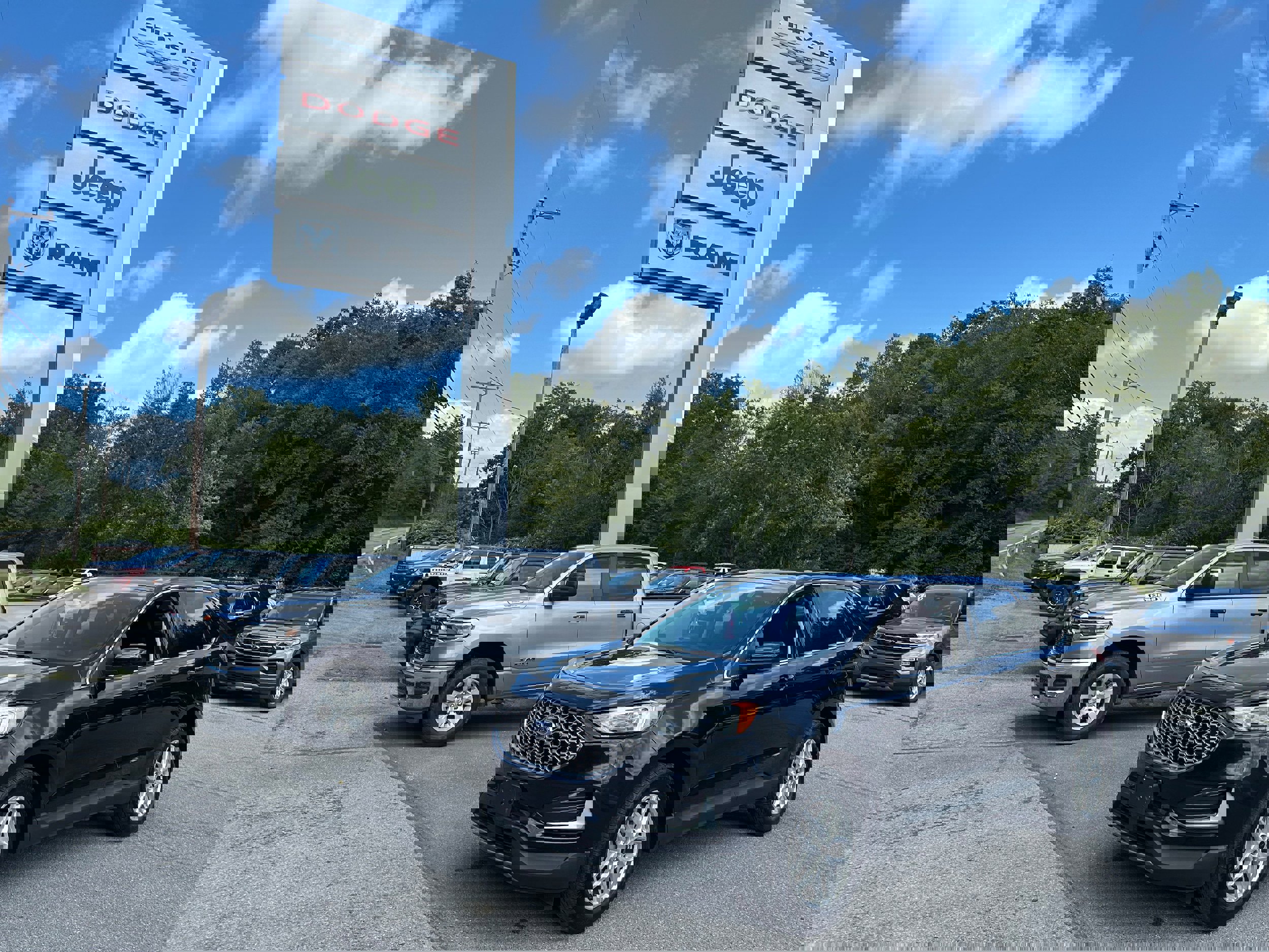 Used 2024 Ford Edge SEL image 1