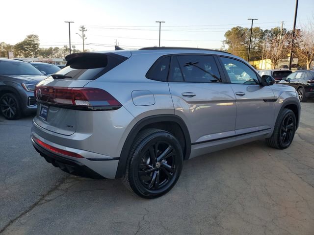 Certified 2026 Volkswagen Atlas Cross Sport SEL R-Line image 4