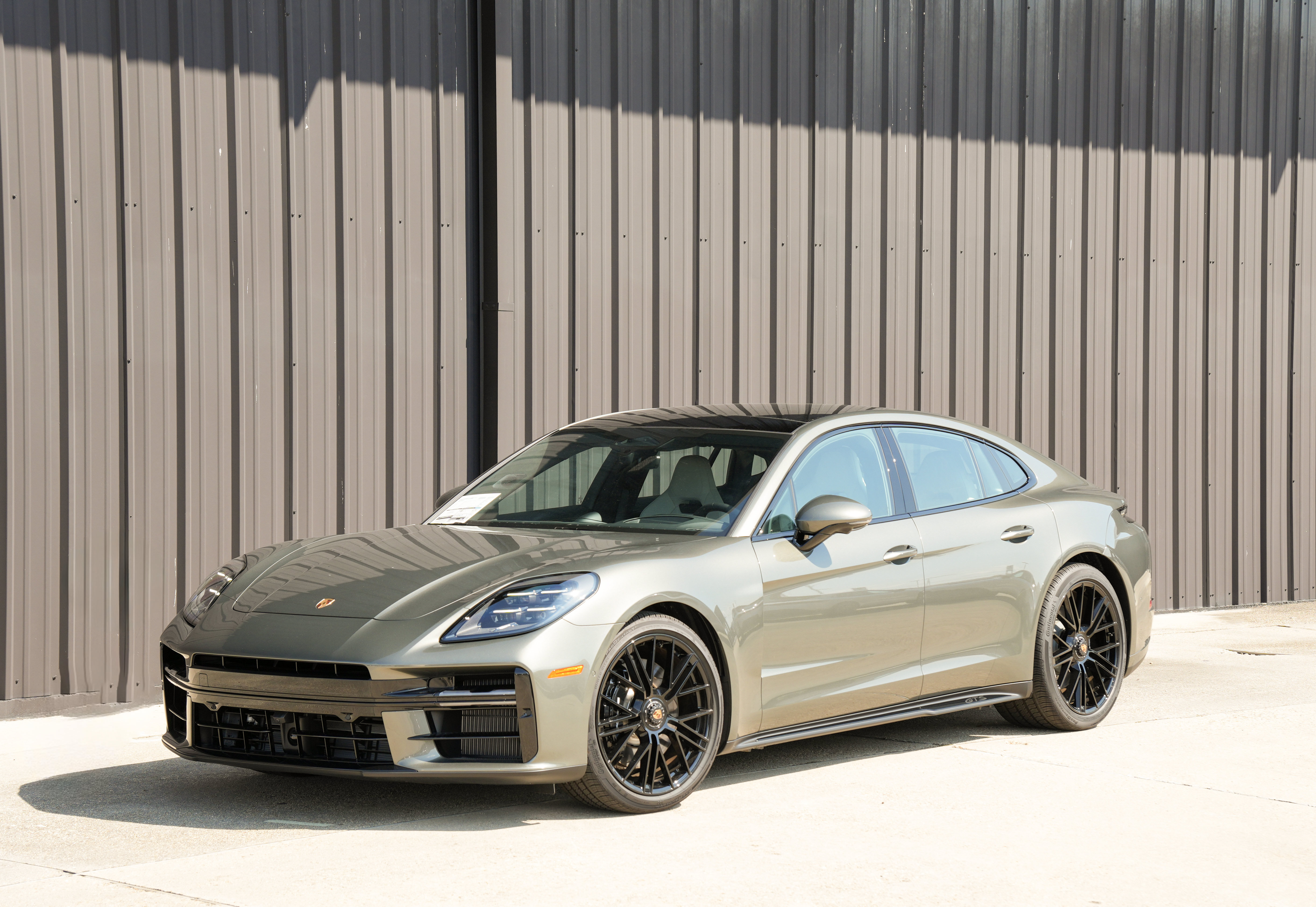 New 2026 Porsche Panamera GTS AWD/4WD image 1