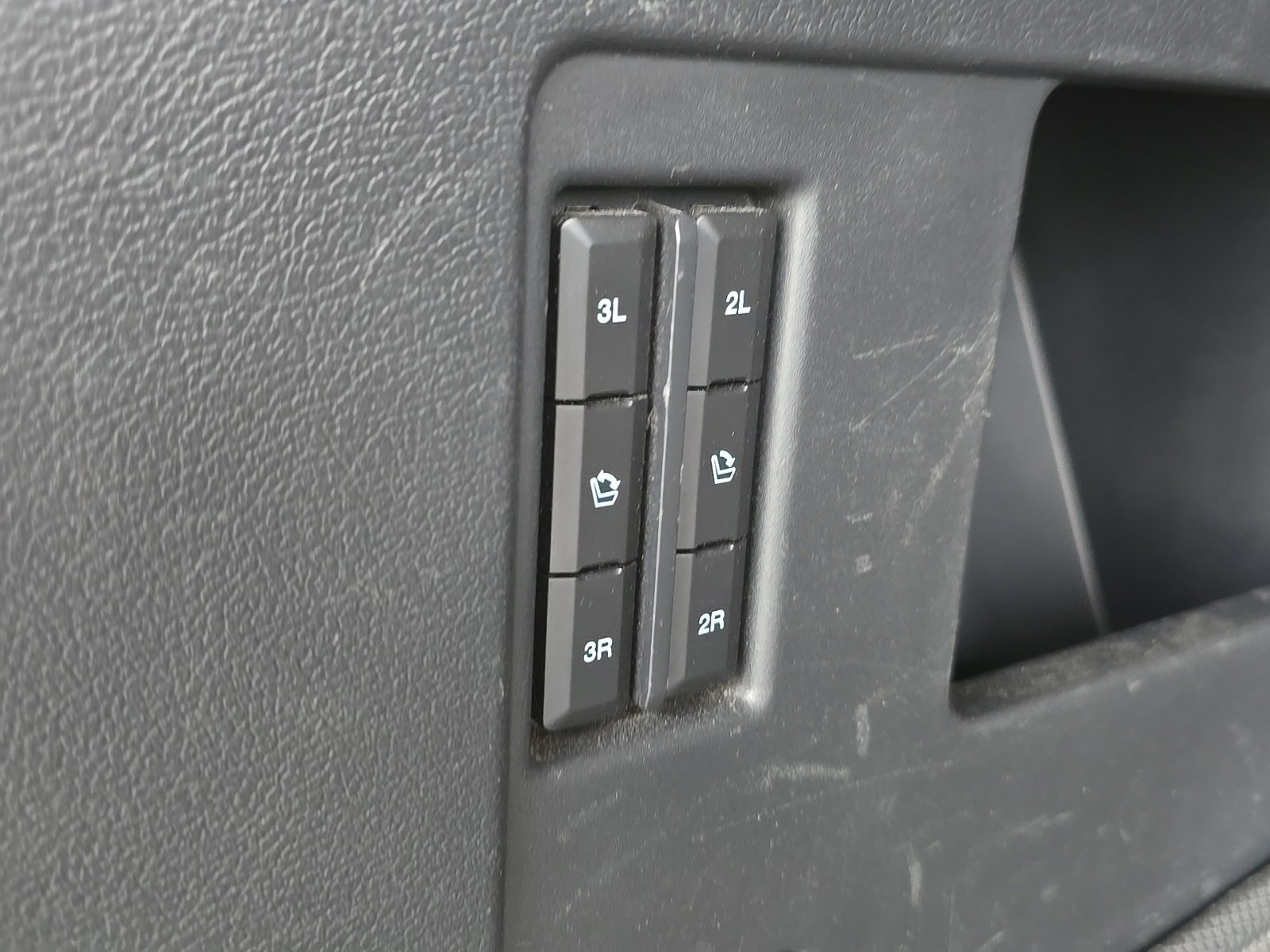 Used 2023 Ford Expedition Limited AWD/4WD image 70
