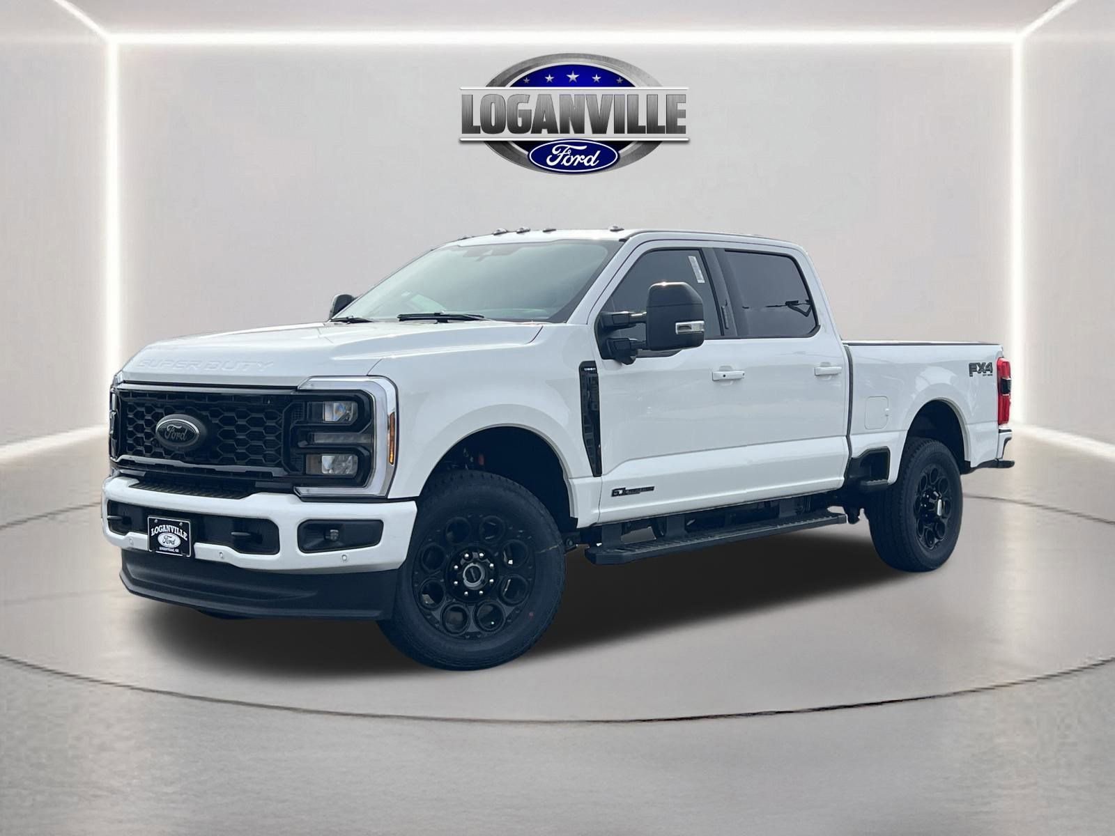 New 2026 Ford F350 Lariat w/ Black Appearance Package