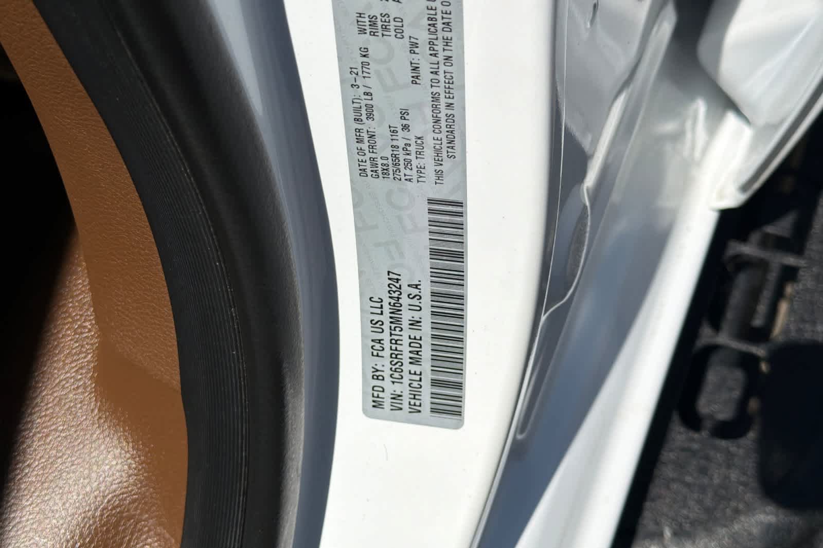 Used 2021 RAM 1500 Laramie AWD/4WD image 33