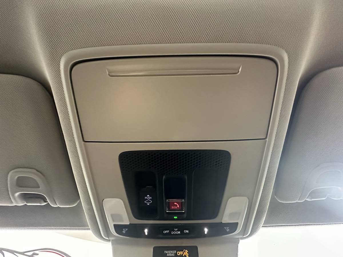 Used 2025 Honda Accord SE image 41
