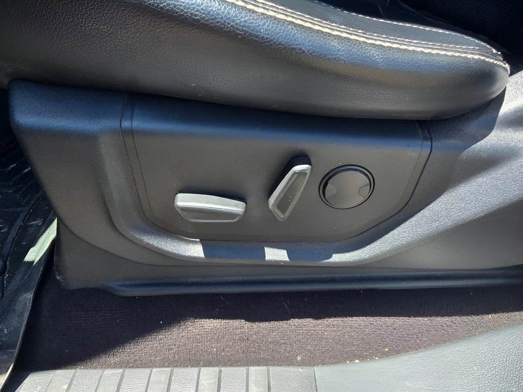 Used 2019 Ford F150 Lariat AWD/4WD image 14
