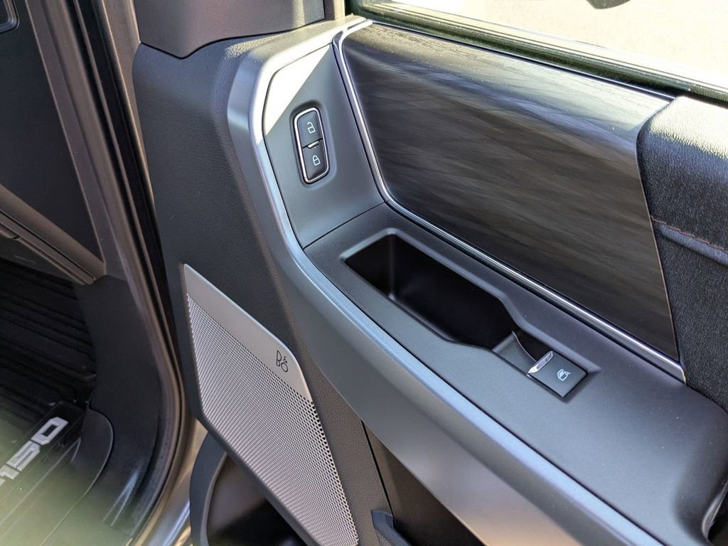 Used 2024 Ford F150 Lariat w/ FX4 Off-Road Package image 30