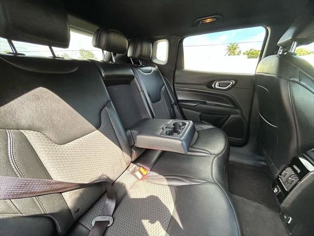 Certified 2022 Jeep Compass Altitude image 30