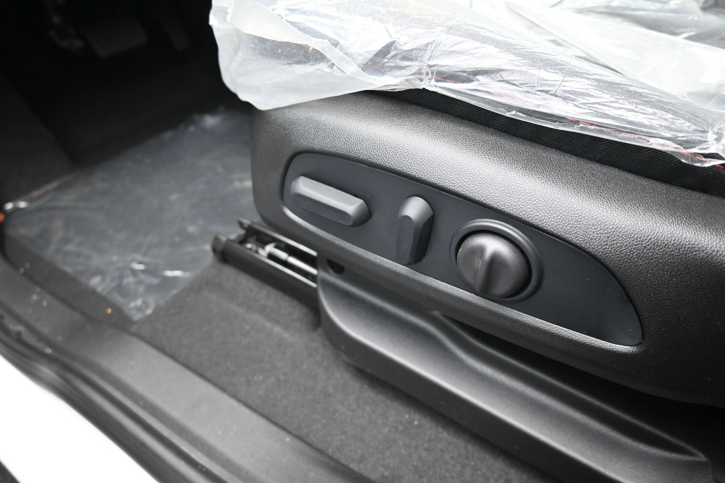 New 2027 Chevrolet Bolt RS FWD image 10