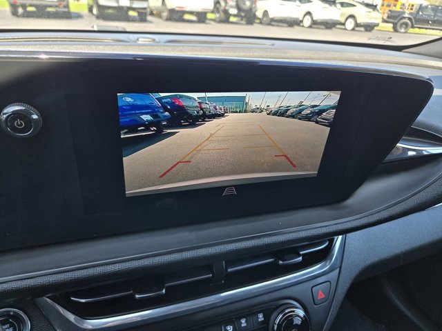 Used 2025 Buick Envista Preferred image 10