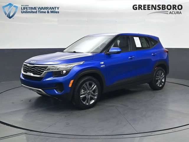 Used 2023 Kia Seltos LX AWD/4WD image 12
