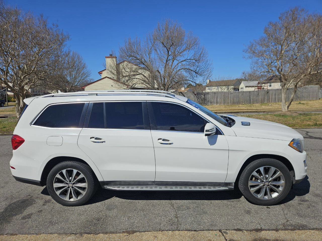 Used 2014 Mercedes-Benz GL 450 4MATIC image 7