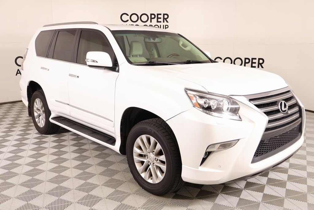 Used 2017 Lexus GX 460 image 1