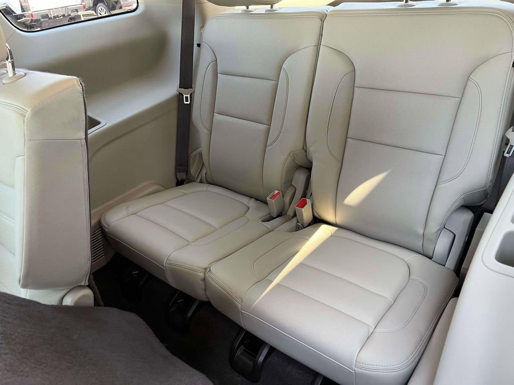 Used 2017 GMC Acadia Denali w/ Technology Package image 17