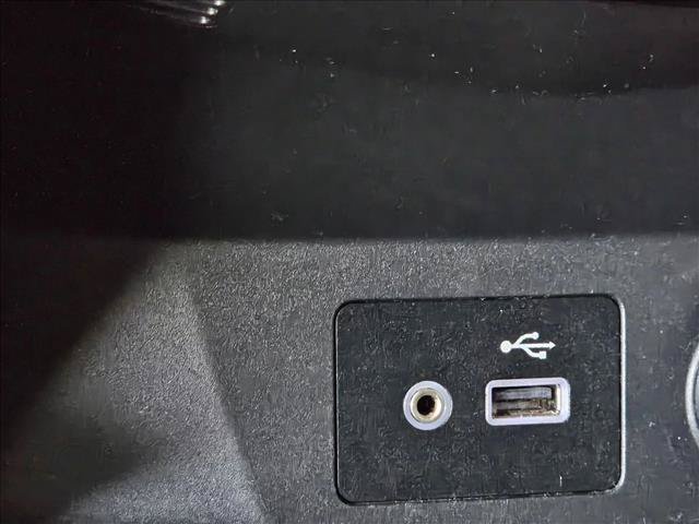 Used 2019 Nissan Rogue S FWD image 12