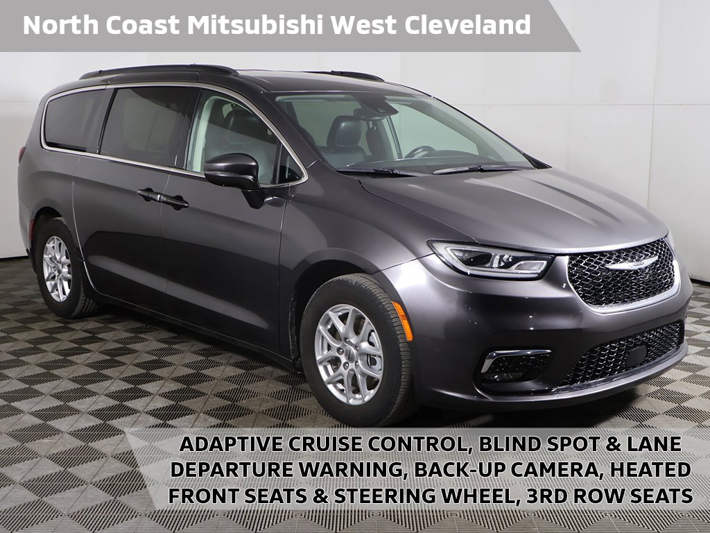 Used 2022 Chrysler Pacifica Touring-L