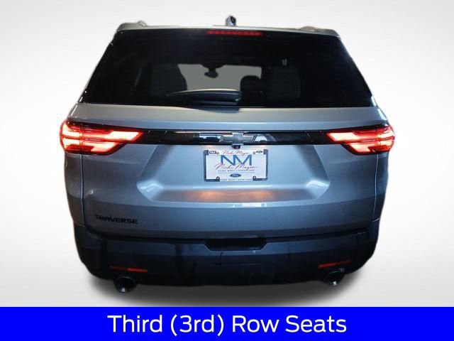 Used 2023 Chevrolet Traverse LS w/ Midnight/Sport Edition image 8