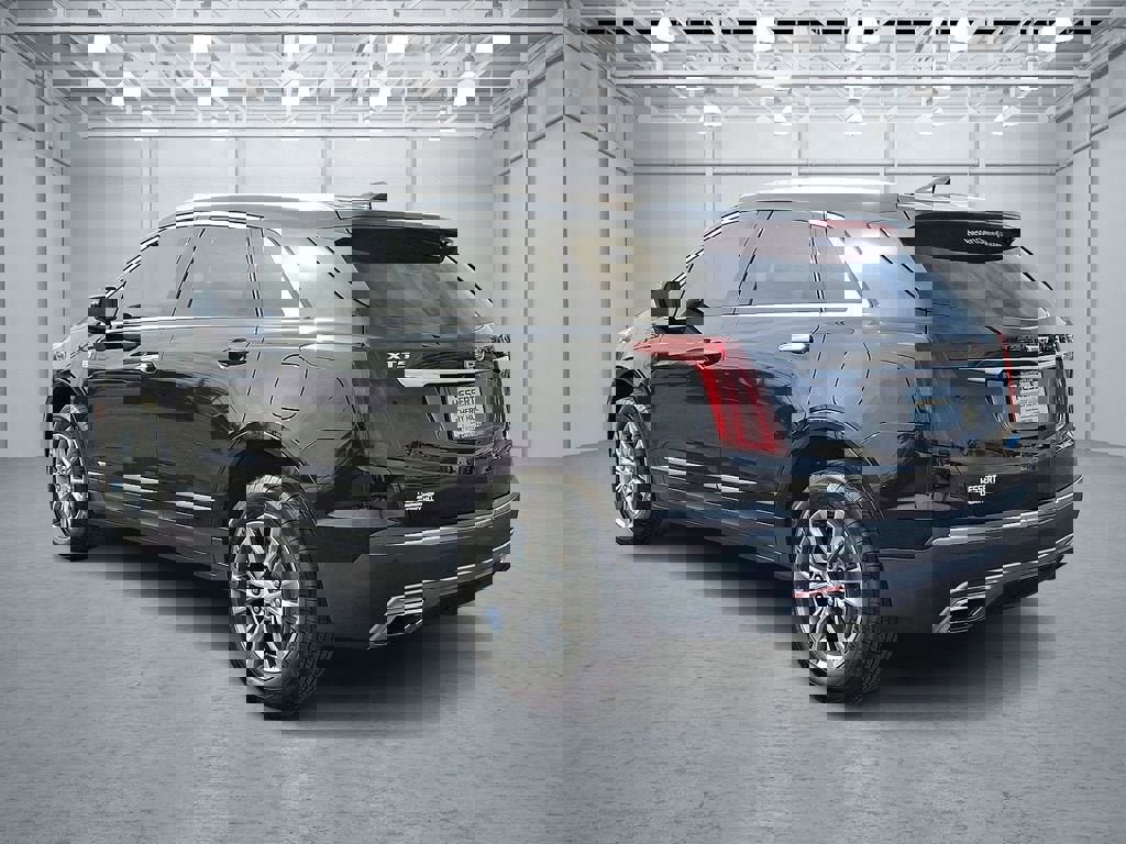 Certified 2023 Cadillac XT5 Premium Luxury image 8
