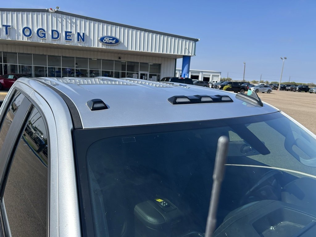 Used 2022 Chevrolet Silverado 2500 LT w/ Convenience Package image 7