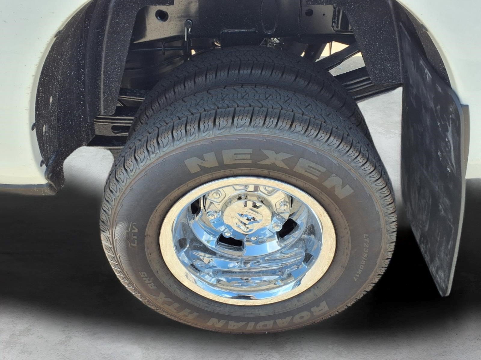New 2026 RAM 3500 Tradesman AWD/4WD image 7