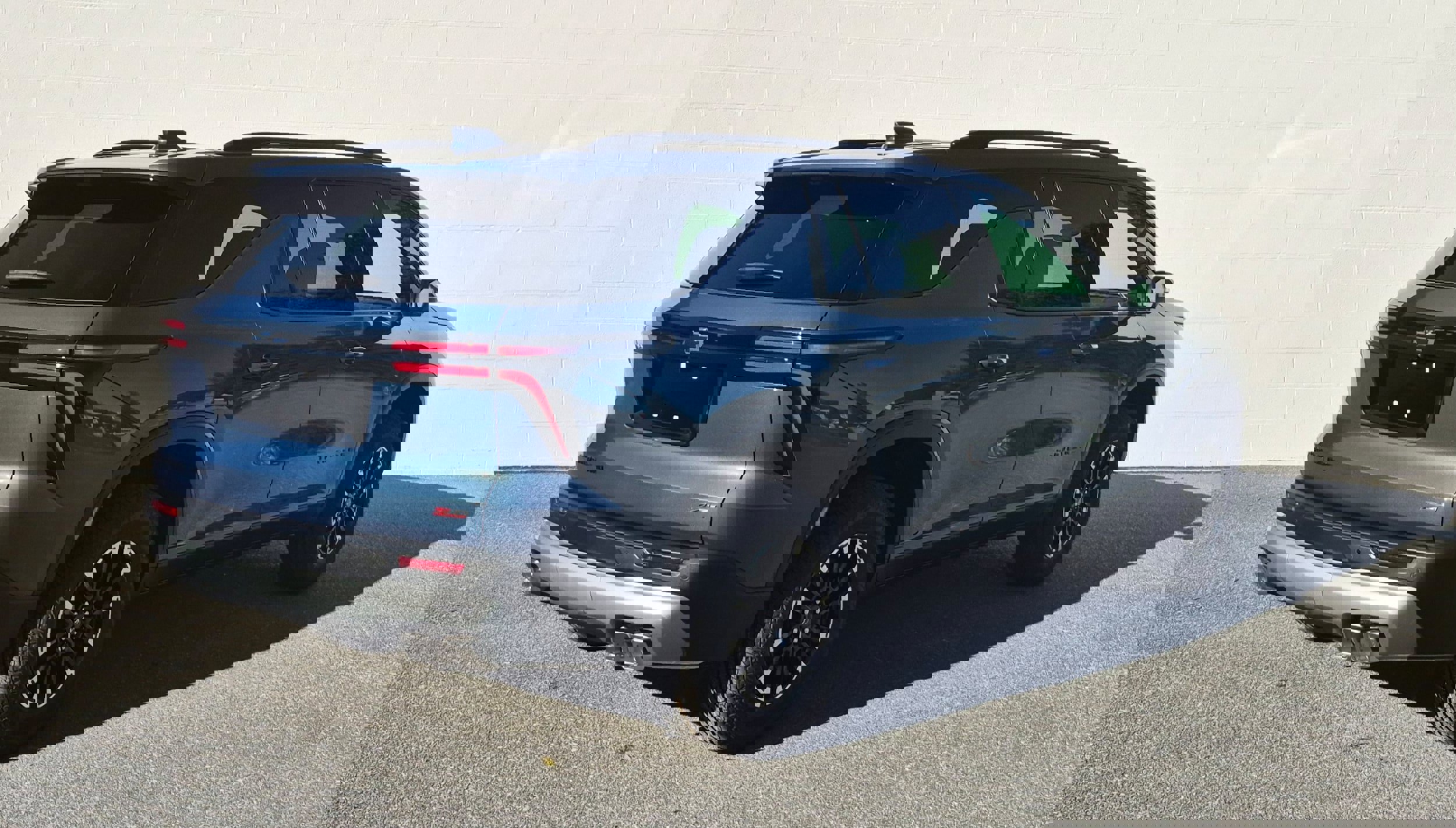New 2026 Chevrolet Traverse Z71 image 17
