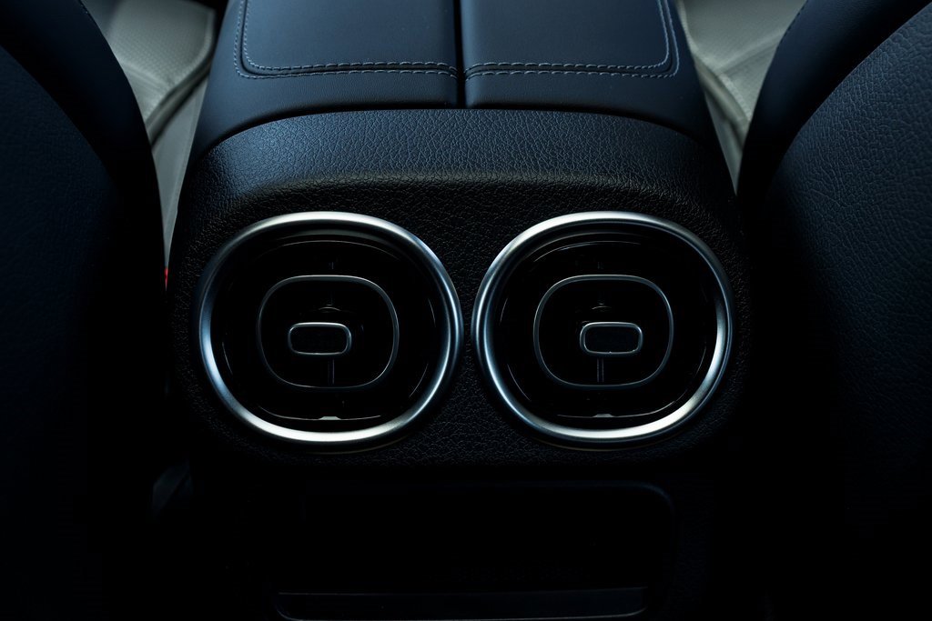 New 2025 Mercedes-Benz GLC 63 AMG S image 44