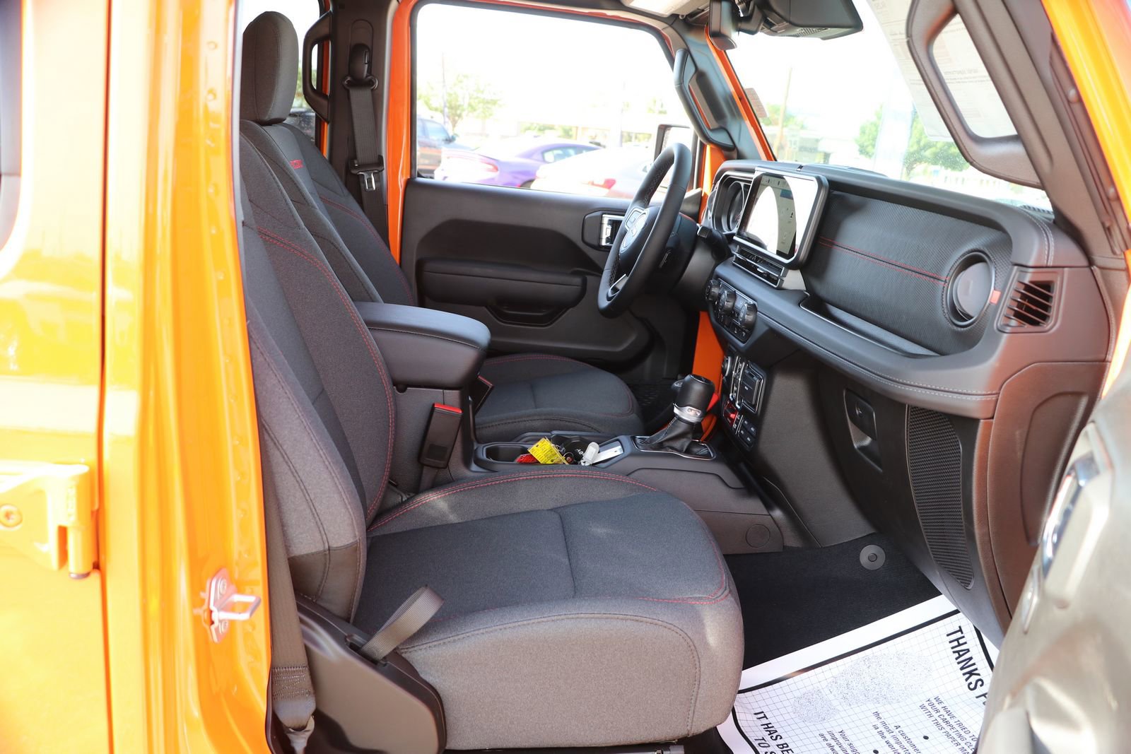 New 2025 Jeep Gladiator Rubicon w/ Convenience Group image 32
