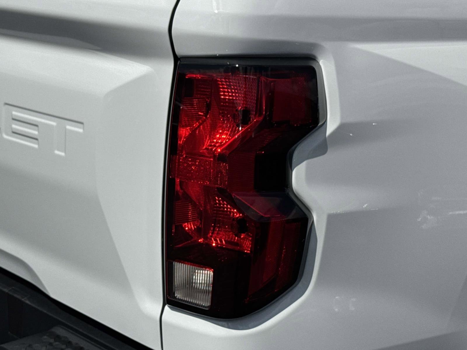 New 2026 Chevrolet Colorado W/T image 24