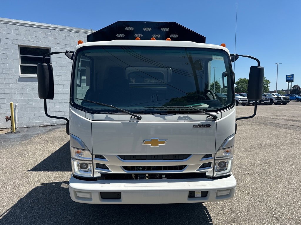 New 2024 Chevrolet Low Cab Forward image 9