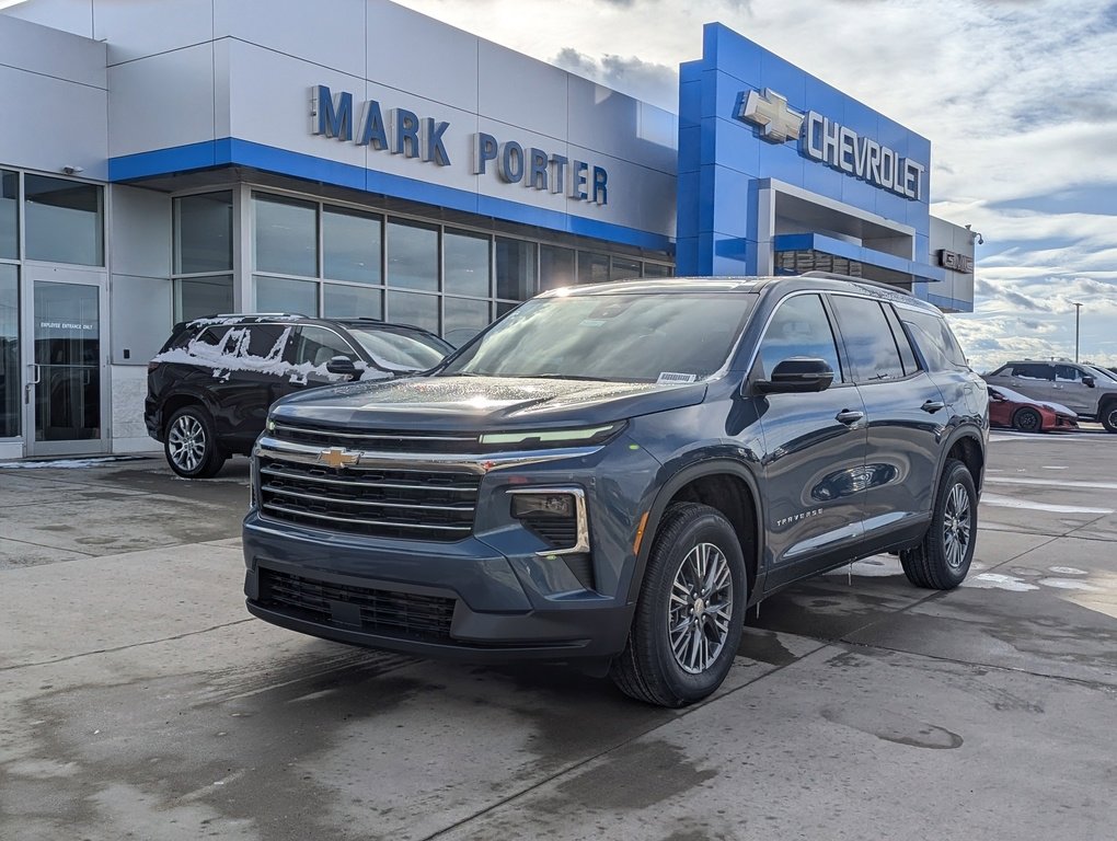 New 2026 Chevrolet Traverse LT w/ Driver Confidence Package