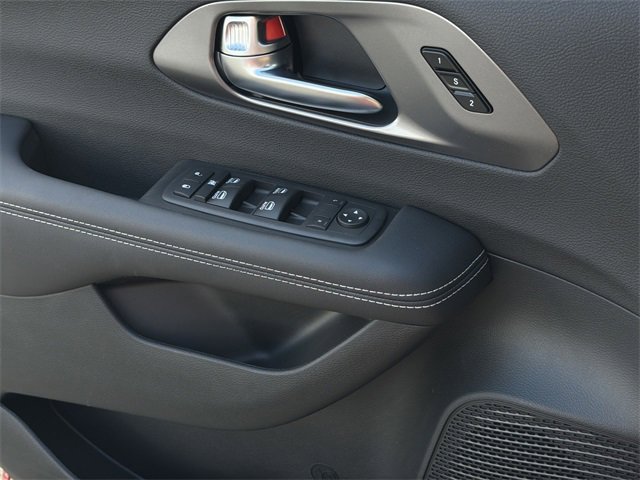 New 2026 Chrysler Pacifica Select image 27