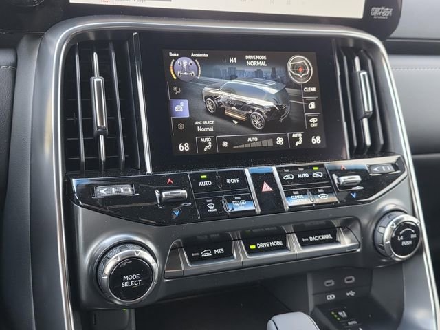 New 2026 Lexus LX 700h Luxury image 26