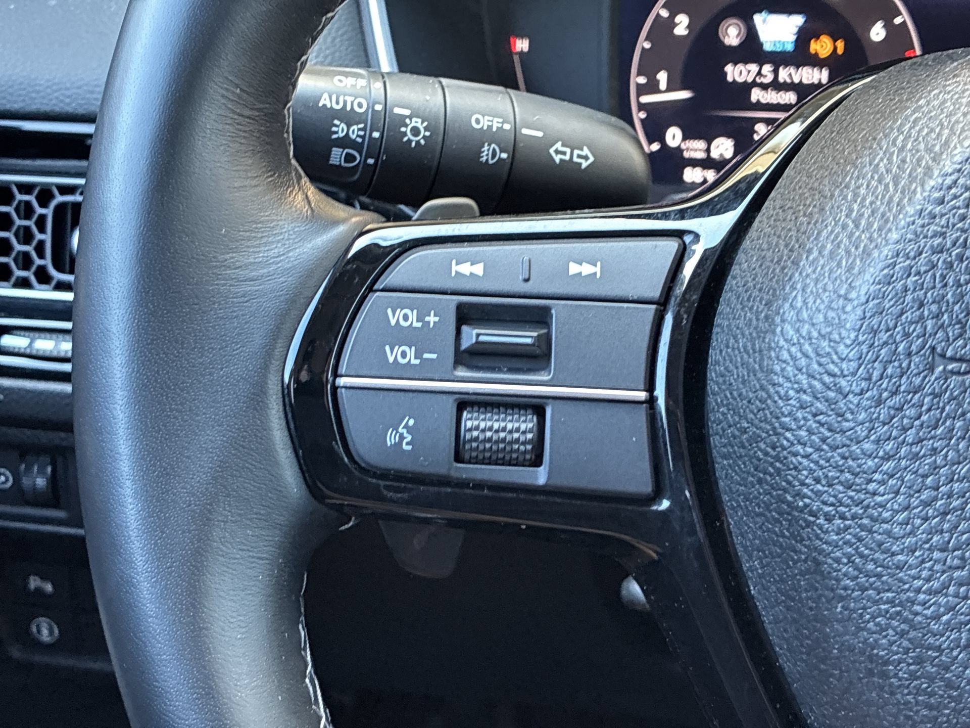 Certified 2024 Honda Civic Touring image 26
