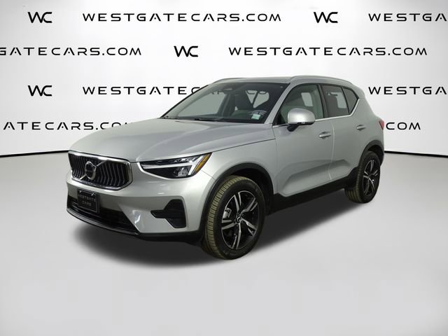Used 2025 Volvo XC40 B5 Core AWD/4WD 360° Tour