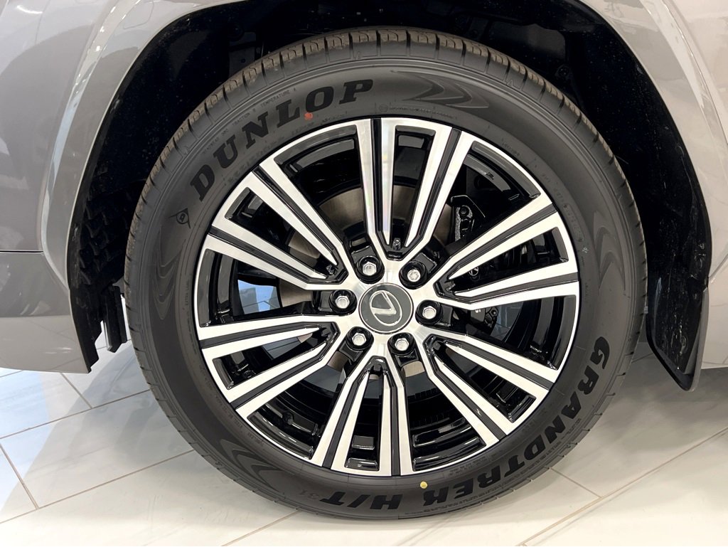 New 2026 Lexus LX 600 4WD w/ Accessory Package (2T) image 37