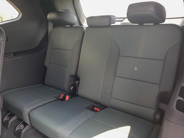 New 2026 GMC Acadia AT4 w/ Super Cruise Package image 15