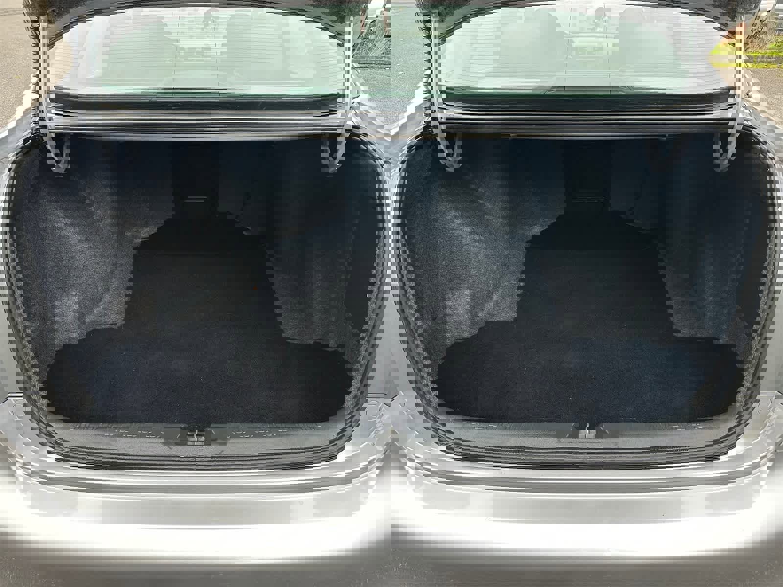 Used 2004 Honda Accord LX image 23