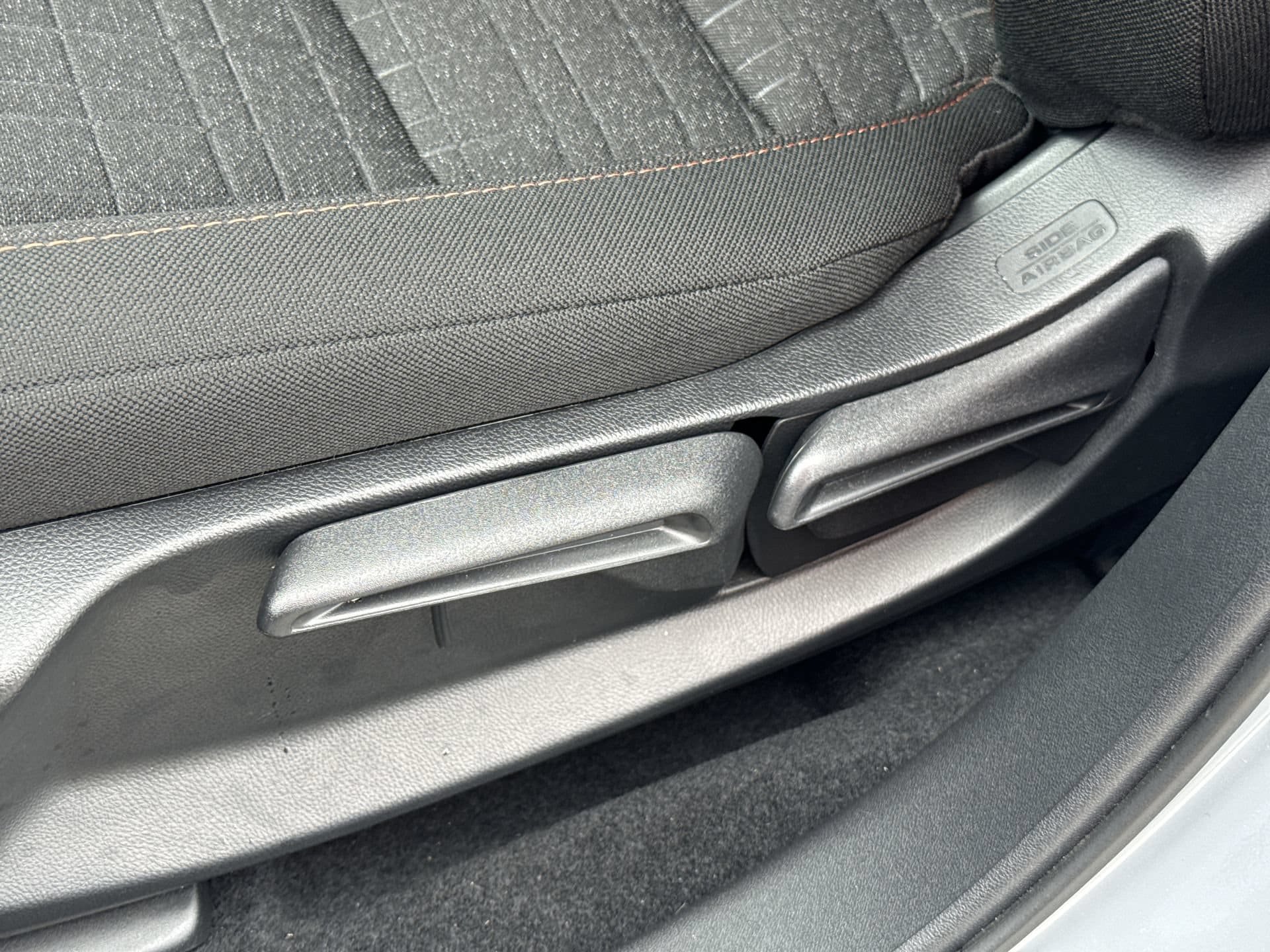 Used 2027 Honda HR-V Sport image 14
