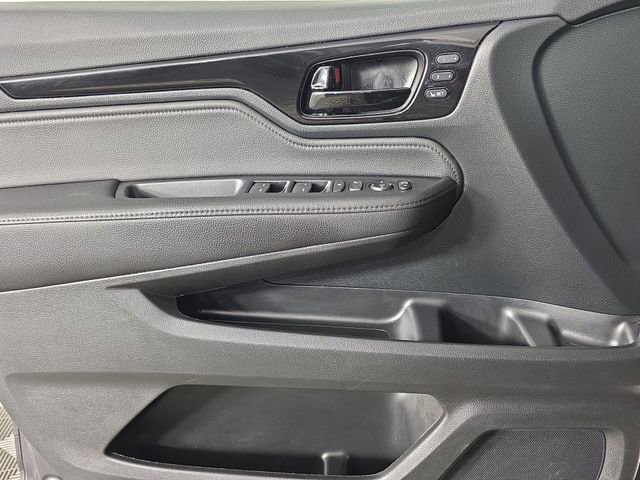 Used 2023 Honda Odyssey Touring image 35