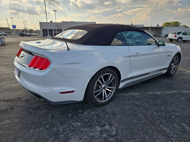 Used 2016 Ford Mustang Premium RWD image 8
