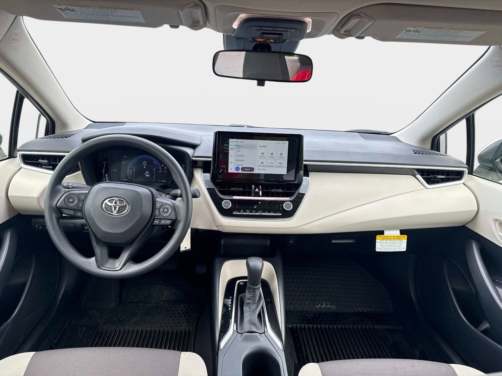 Used 2026 Toyota Corolla LE image 16