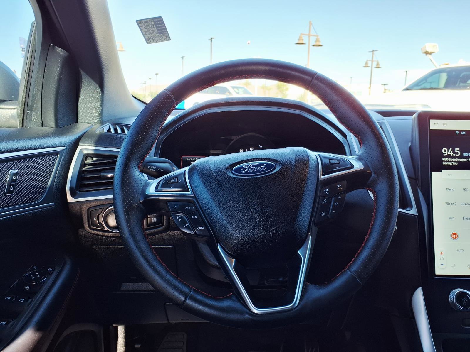 Certified 2023 Ford Edge ST-Line image 19