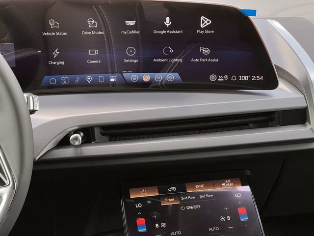 New 2027 Cadillac Vistiq Luxury AWD/4WD image 15