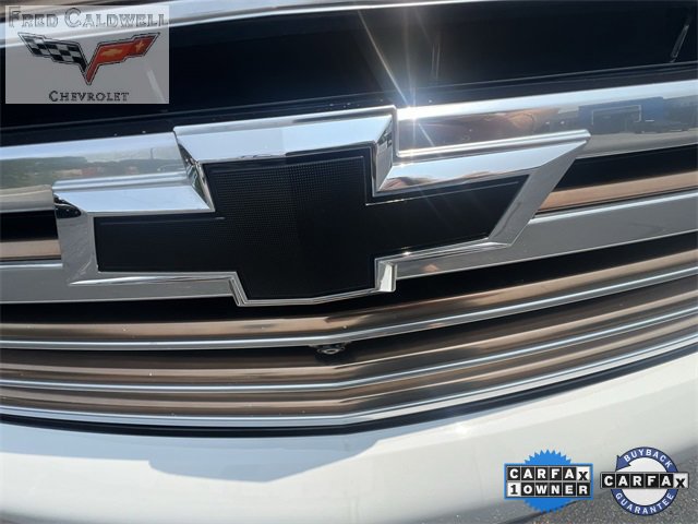 Used 2021 Chevrolet Suburban High Country w/ Premium Package image 32