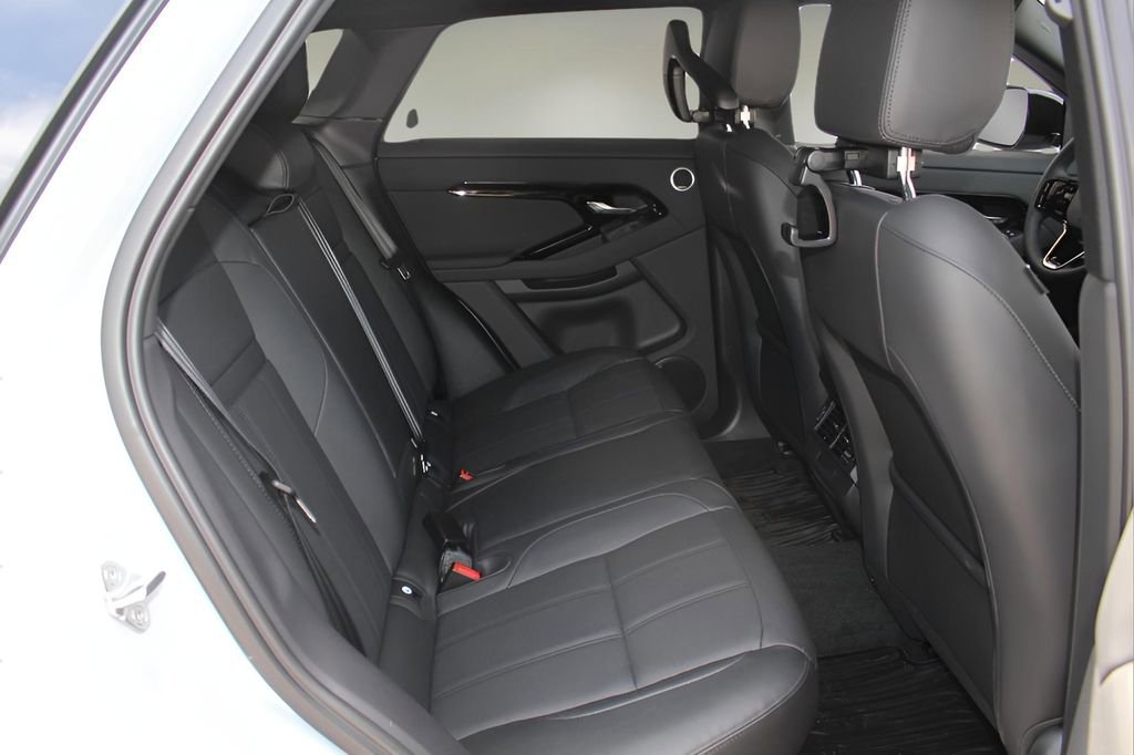 Used 2026 Land Rover Range Rover Evoque S AWD/4WD image 17
