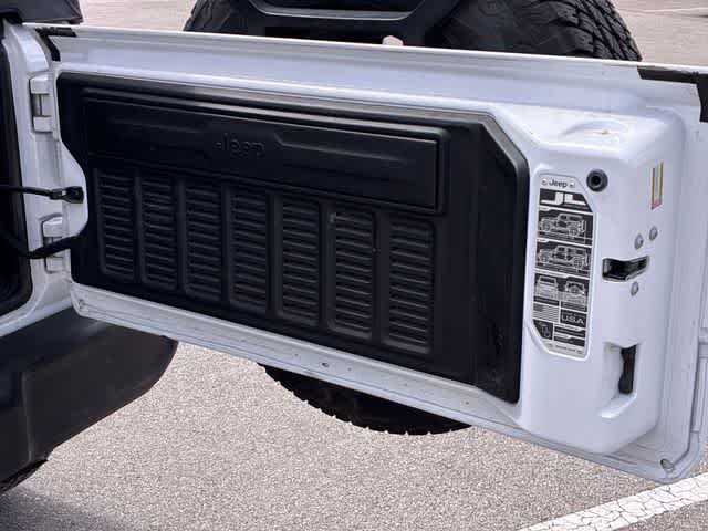 Used 2020 Jeep Wrangler Sport AWD/4WD image 13