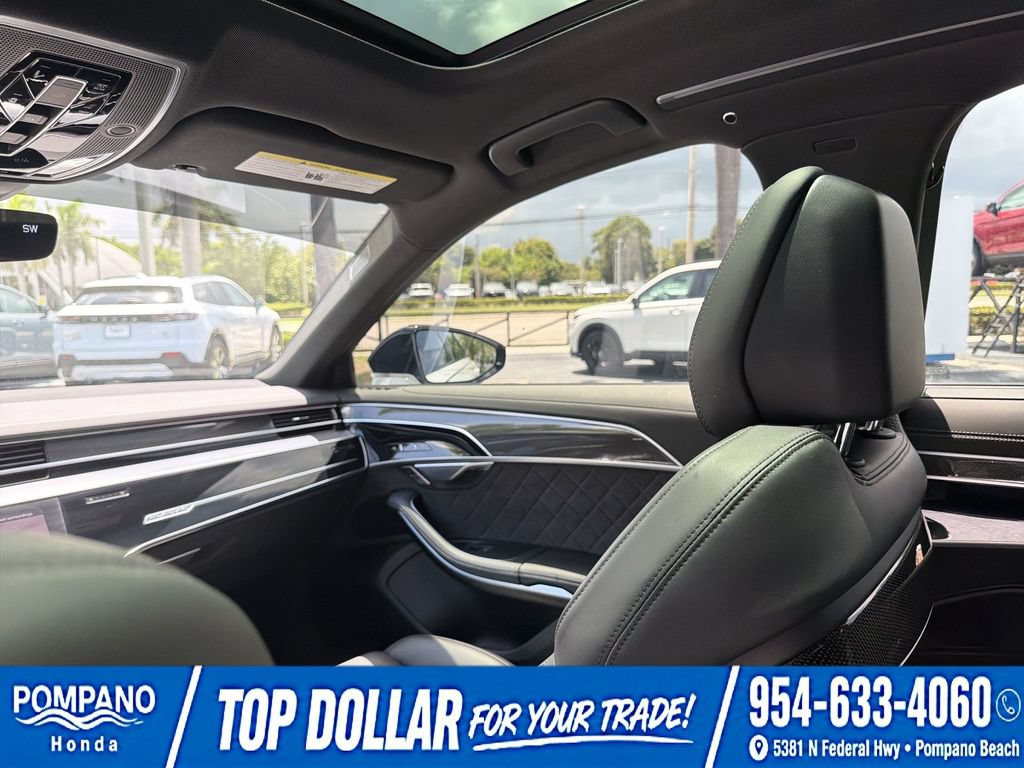Used 2025 Audi S8 w/ Executive Package AWD/4WD image 13