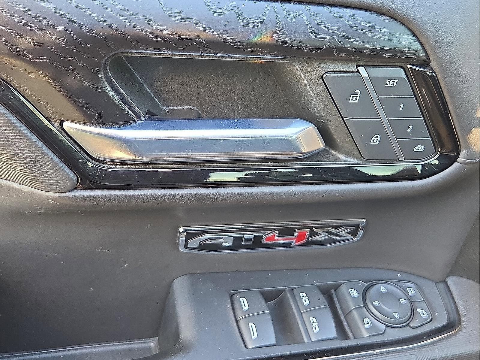 Certified 2023 GMC Sierra 1500 AT4X image 12